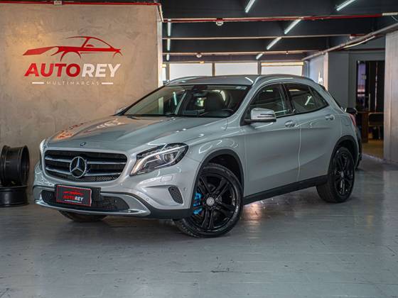 MERCEDES-BENZ GLA 200 1.6 CGI ADVANCE 16V TURBO FLEX 4P AUTOMÁTICO MERCEDES-BENZ GLA 200 1.6 CGI ADVANCE 16V TURBO FLEX 4P AUTOMÁTICO
